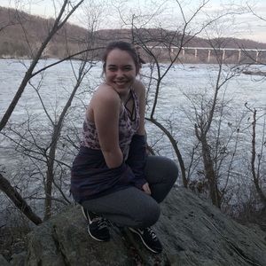 Meet your Posher, Abigail